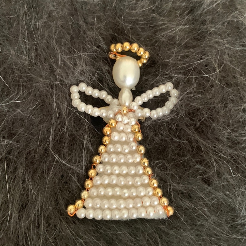 Angel Pin